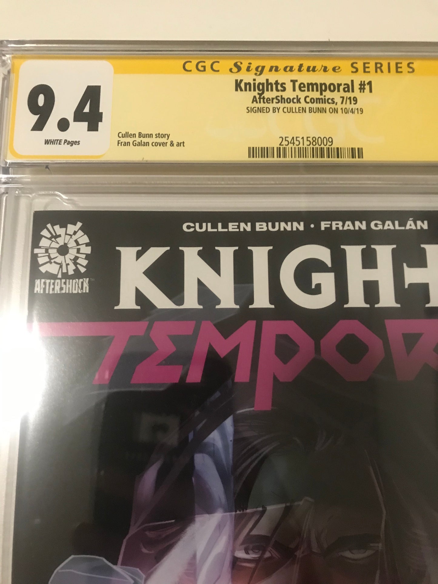 Knights Temporal 1 A Variant - CGC Signed By Cullen Bunn - Heroes Cave