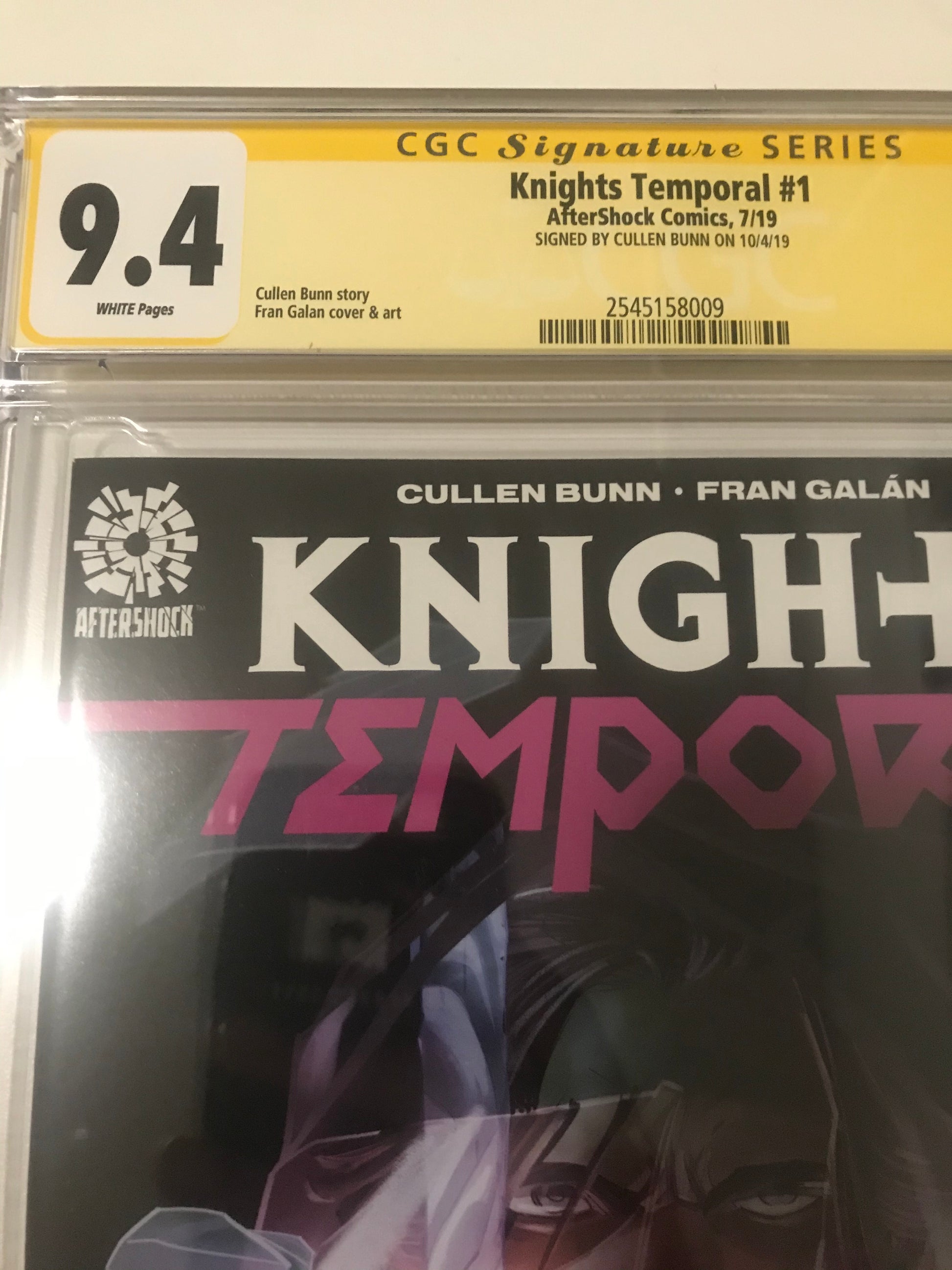 Knights Temporal 1 A Variant - CGC Signed By Cullen Bunn - Heroes Cave