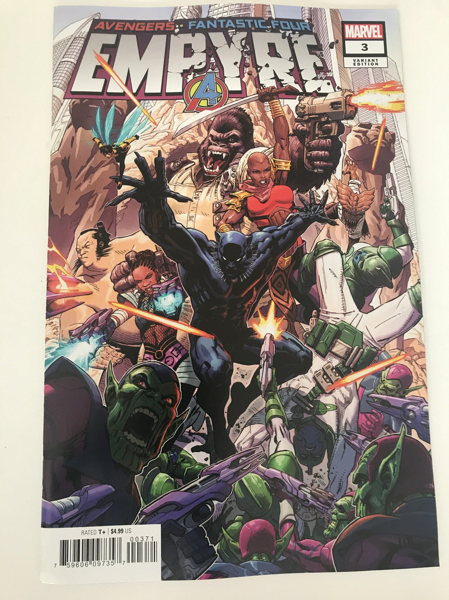 Empyre 3 - Heroes Cave