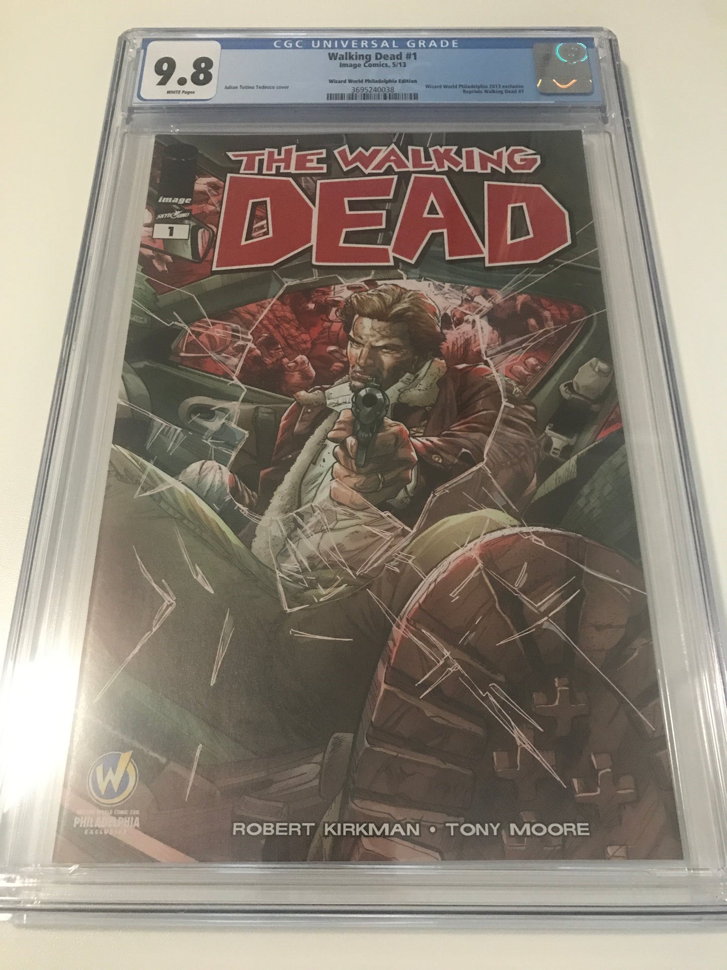 Walking Dead 1 - CGC Wizard World Philiadelphia Edition - Heroes Cave