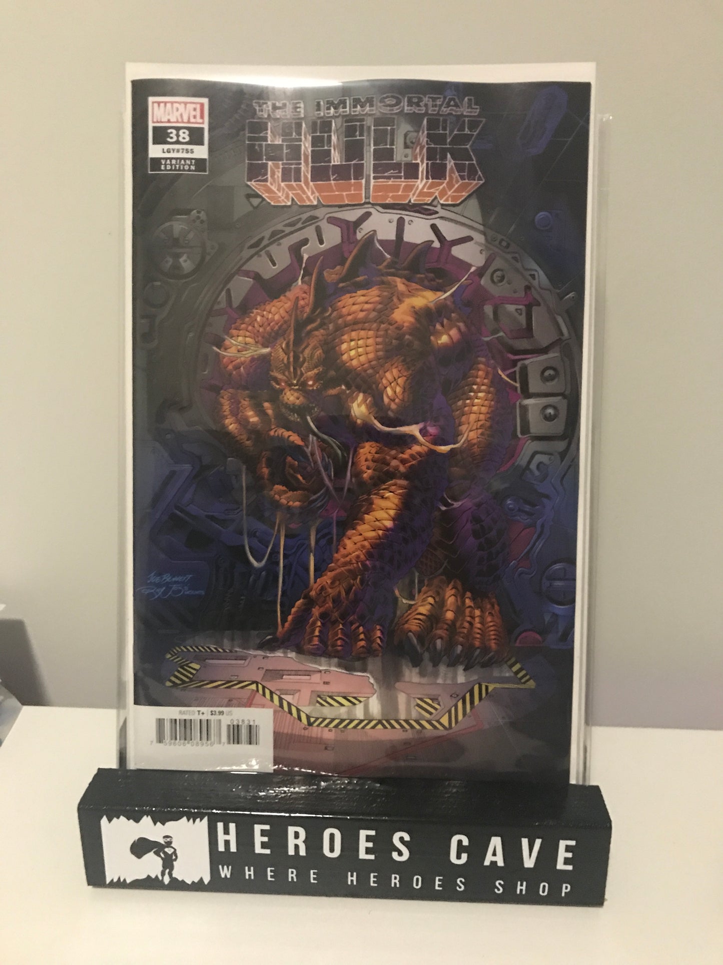 Immortal Hulk 38 - Heroes Cave
