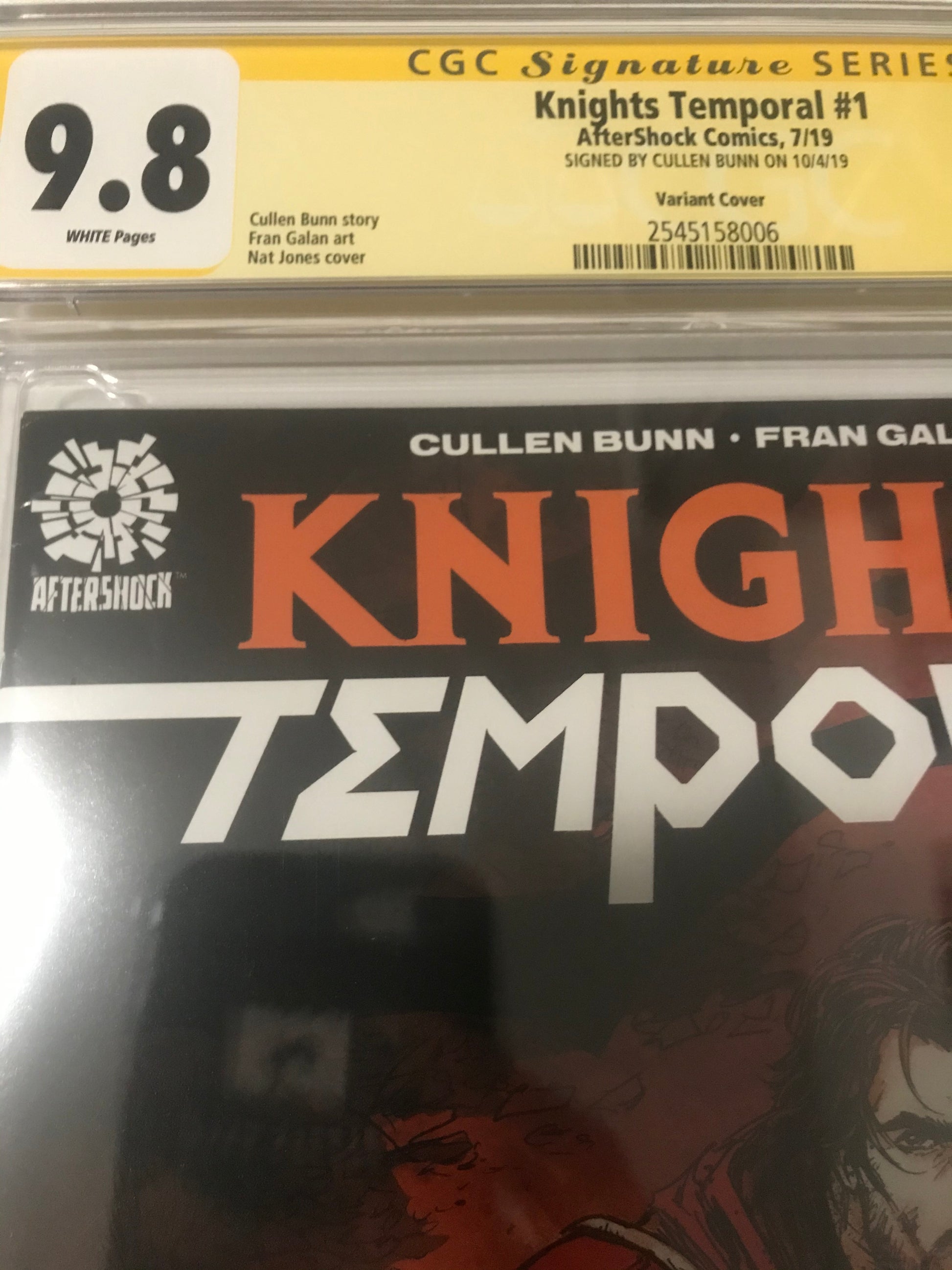 Knights Temporal 1 B Variant - CGC Signed By Cullen Bunn - Heroes Cave