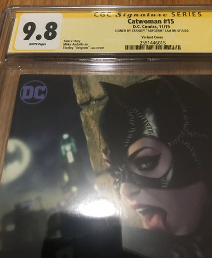 Catwoman 15 - CGC Signed by Artgerm - Heroes Cave