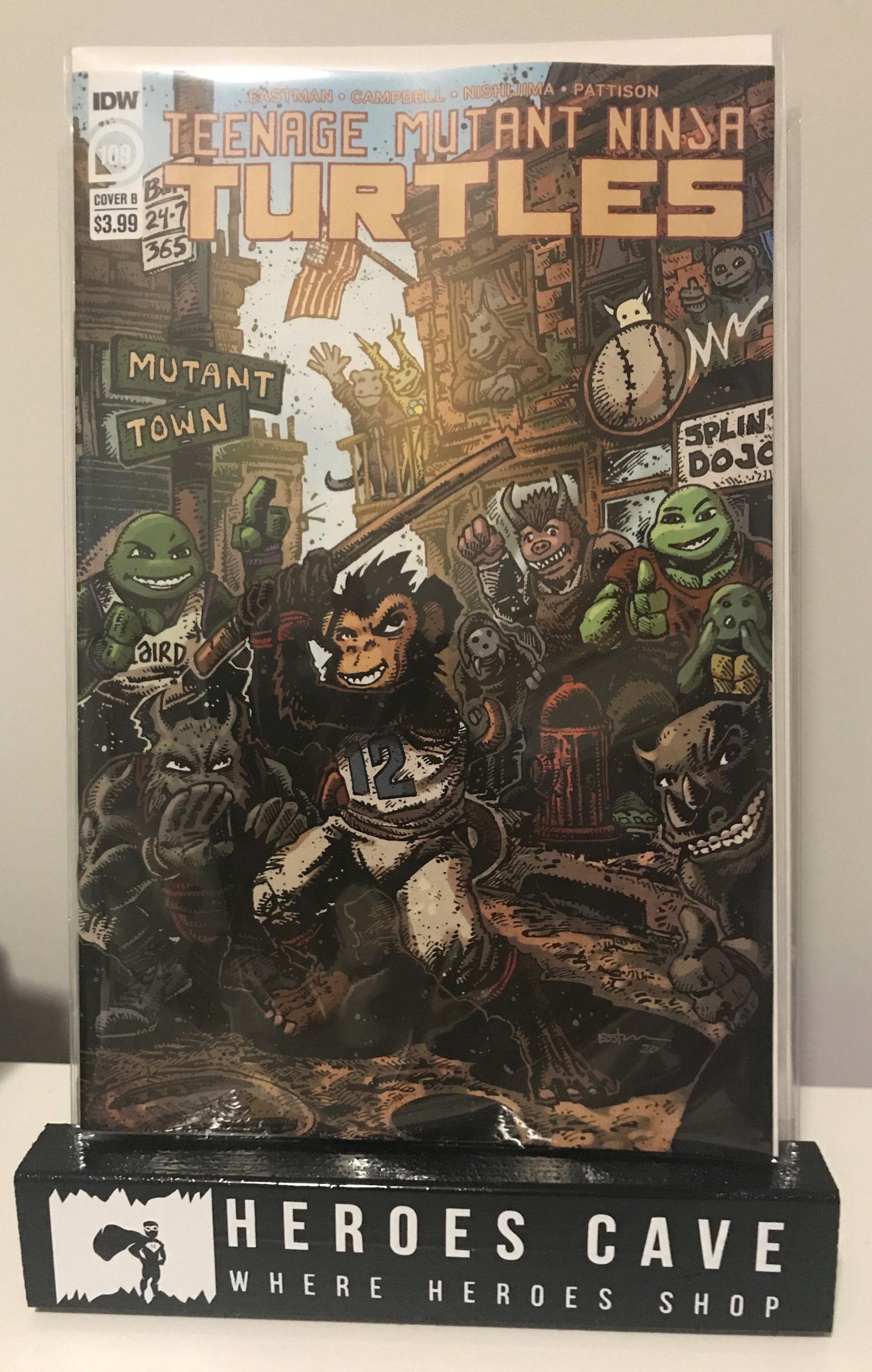 TMNT Ongoing 109 - Heroes Cave