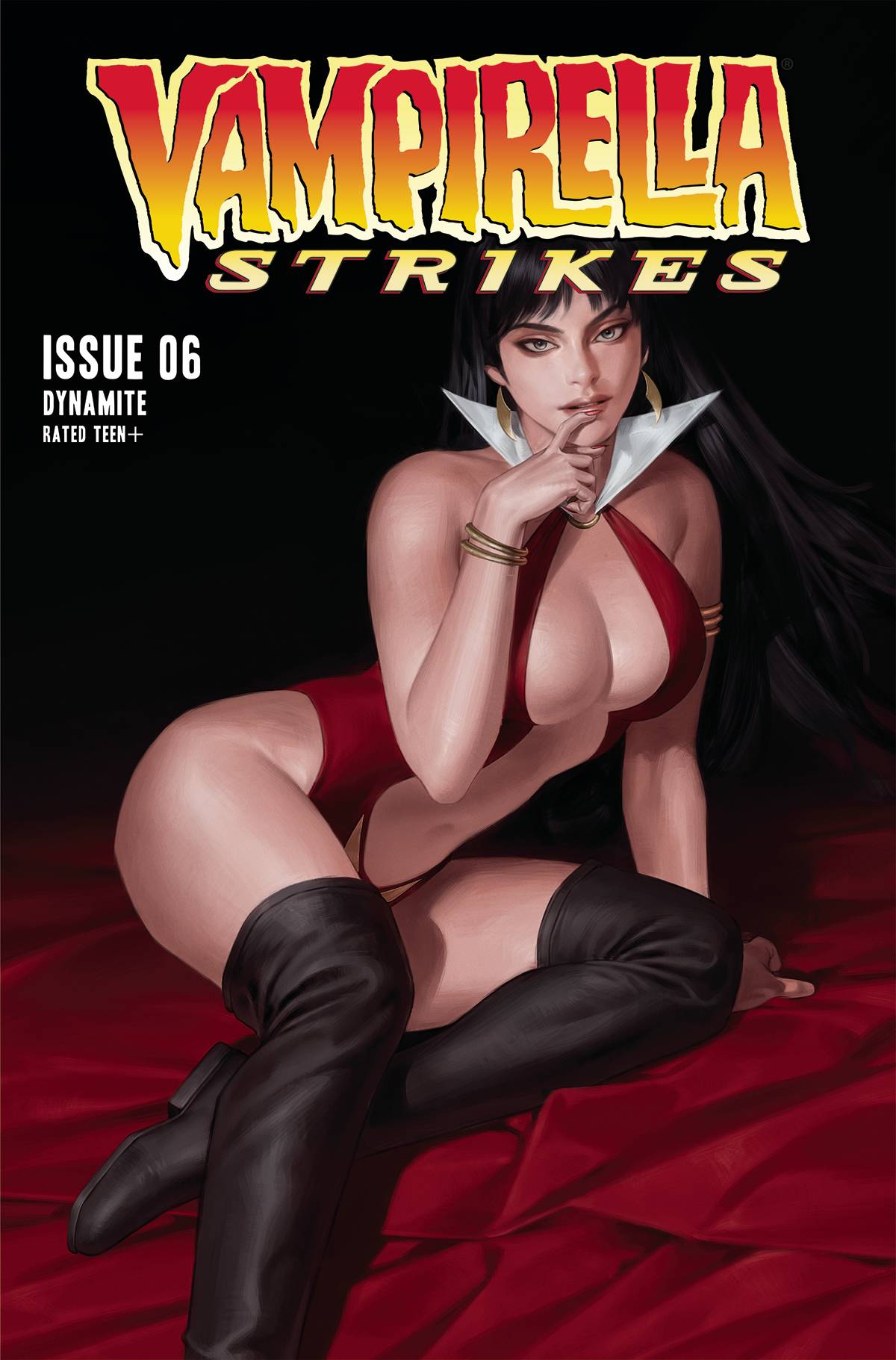 Vampirella Strikes 6 (Pre-order 10/19/2022) - Heroes Cave