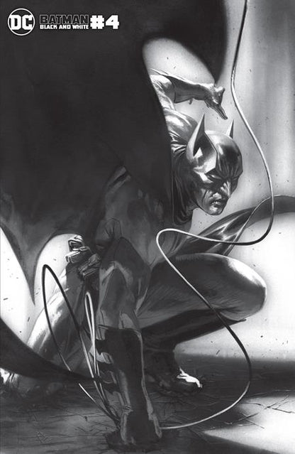 Batman Black & White 4 (Pre-order 3/24/21) - Heroes Cave