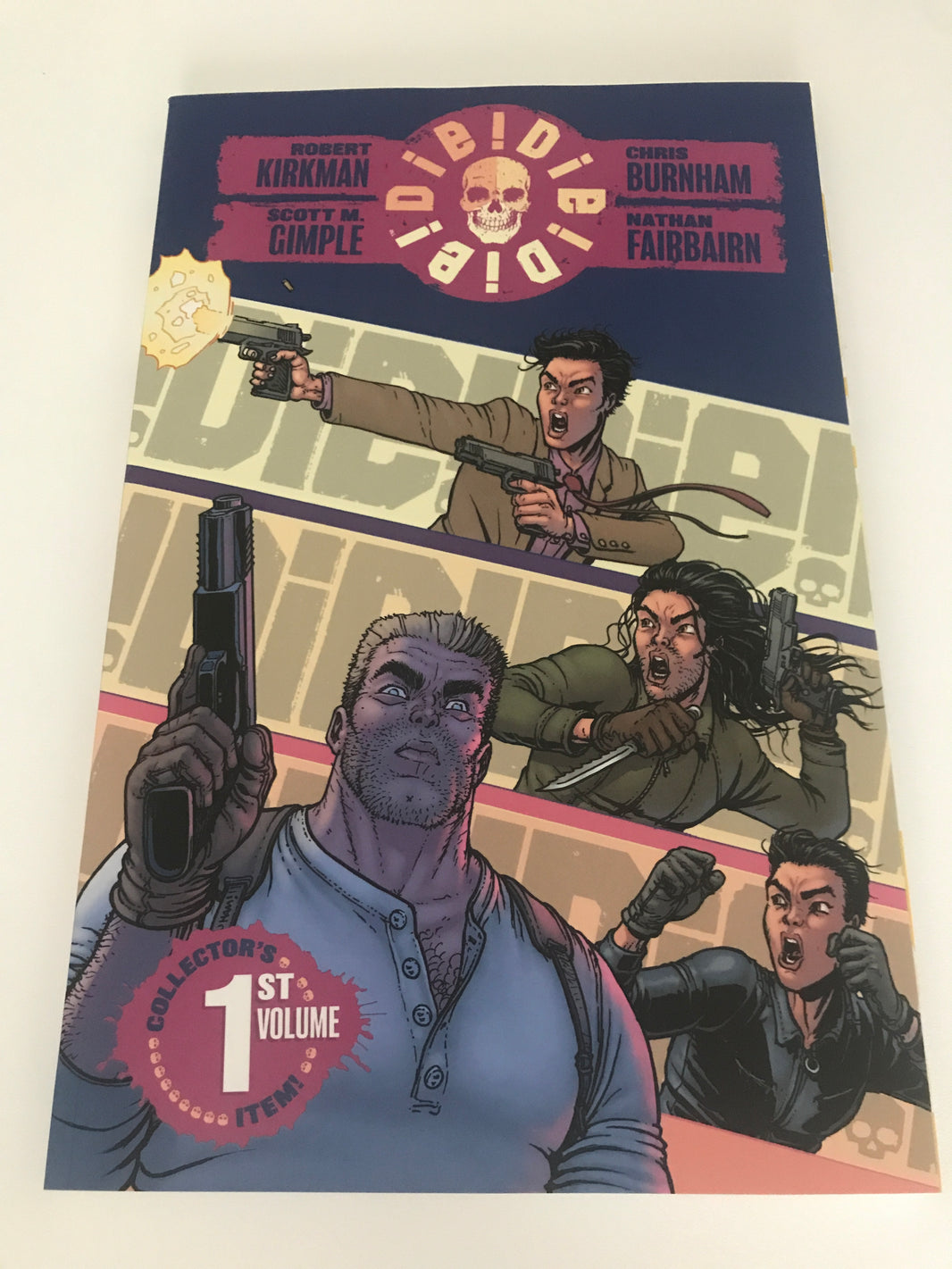 Die Die Die Volume 1 (Plus FREE Toy) - Heroes Cave